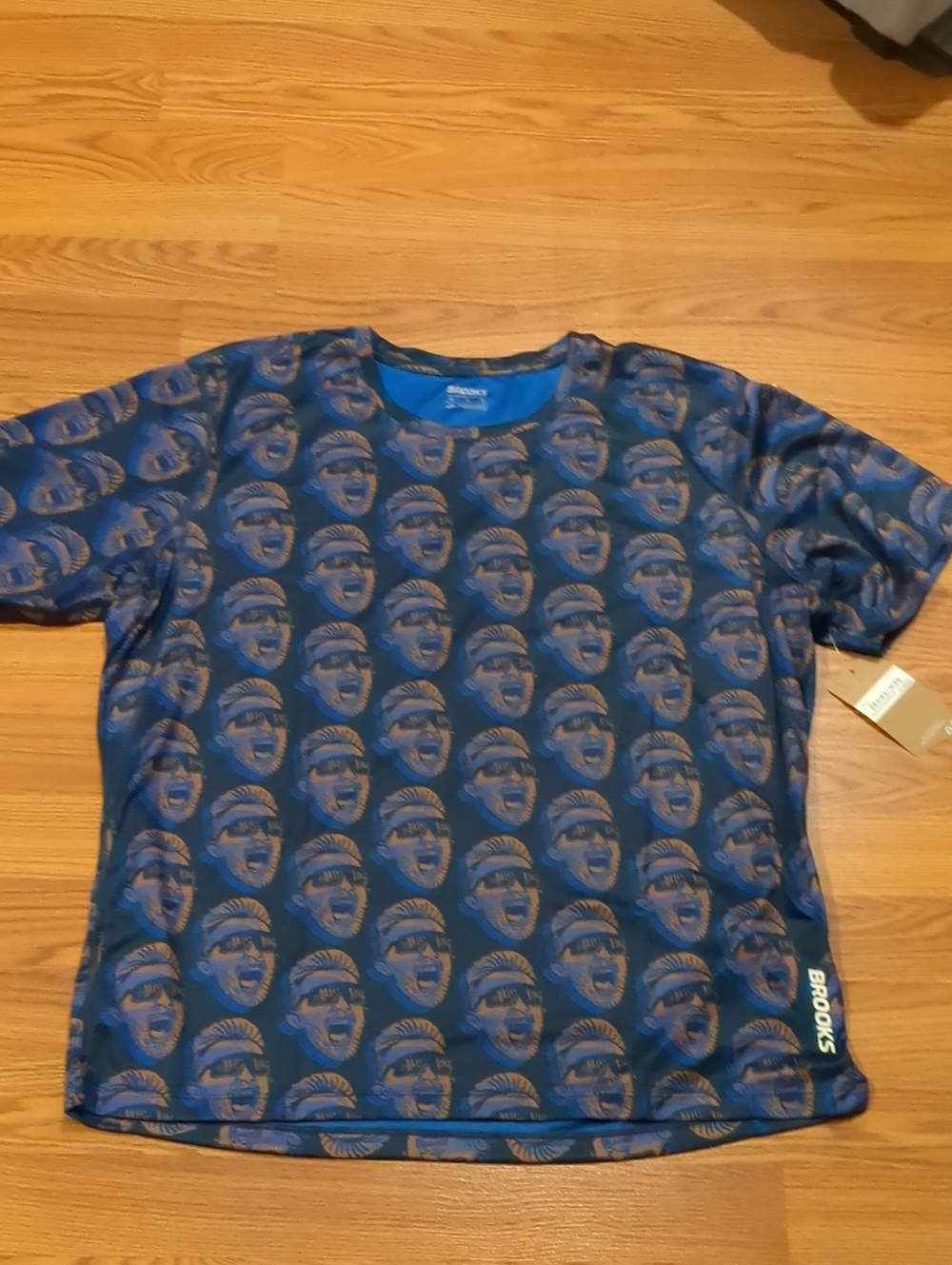Brooks NWT Dash Short Sleeve Josh Kerr All Over Print Running Shirt Mens L